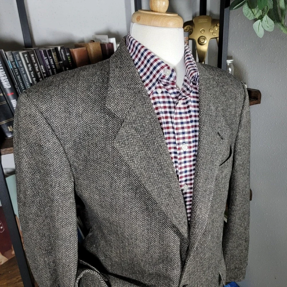 VTG Jeremy Cobb Esquire Mens Tweed Sport Coat Three Button Brown herringbone 44R
